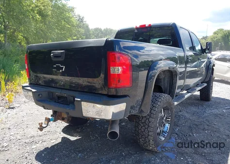 2011 Chevrolet Silverado 2500Hd Ltz z USA, uszkodzony, nr VIN 1GC1KYC85BF244161